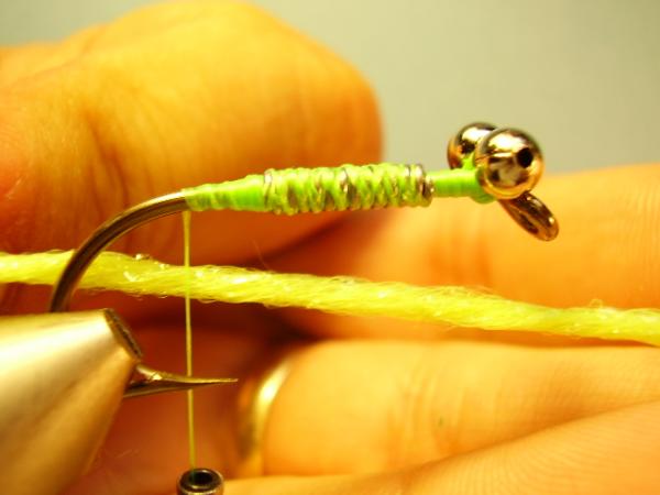 Chartreuse One Material Comet